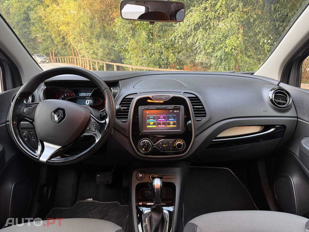 Renault Captur 1.2 TCe Exclusive EDC