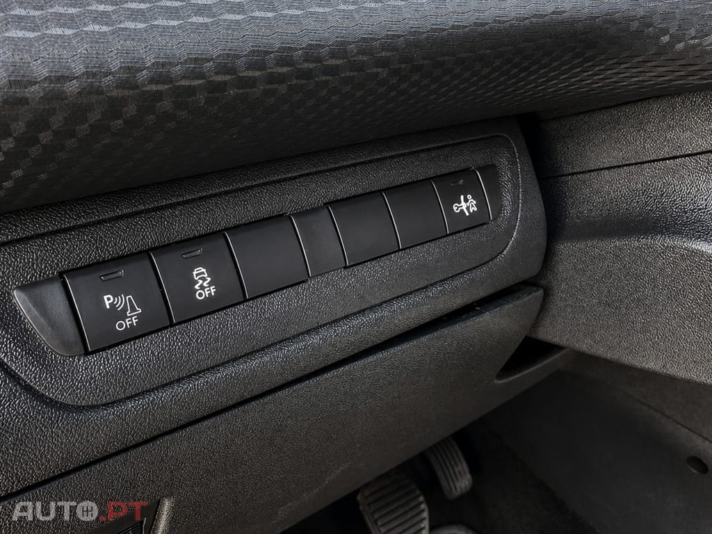 Peugeot 2008 1.2 PureTech Allure