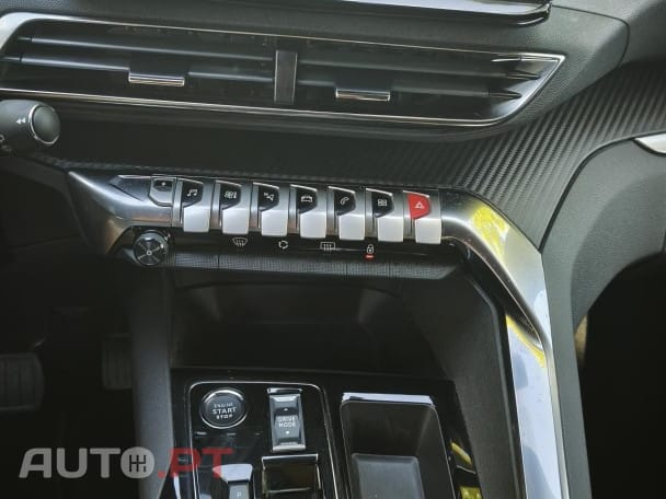 Peugeot 3008 1.6 Hybrid Allure Pack e-EAT8