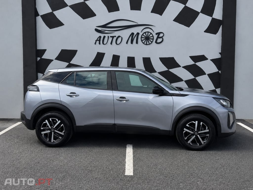 Peugeot 2008 1.2 Hybrid Style e-DCS6