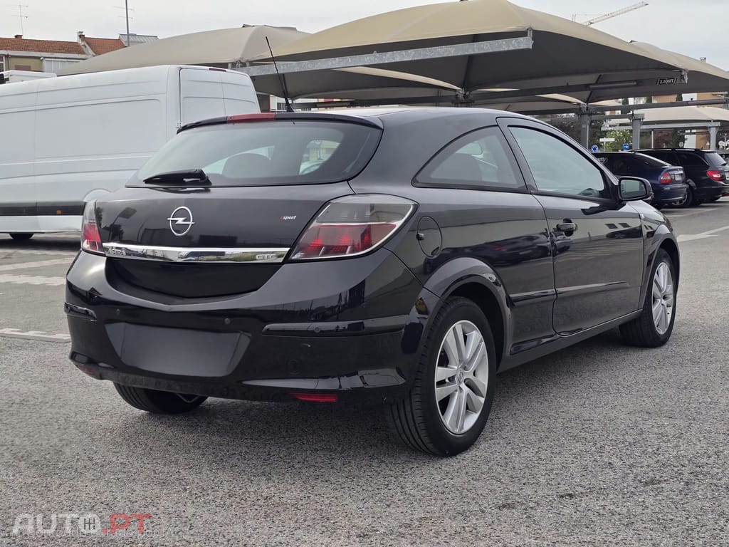 Opel Astra Coupe 1,3 CDTI Coupé GTC SPORT M6