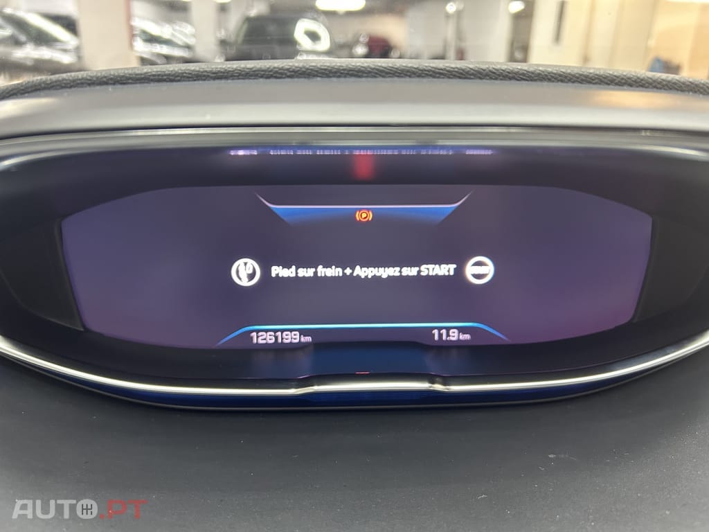 Peugeot 3008 1.2 PureTech Allure EAT8
