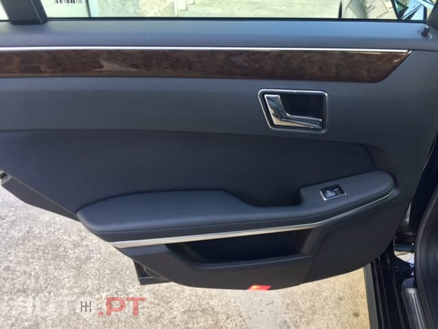 Mercedes-Benz E 220 advantgard