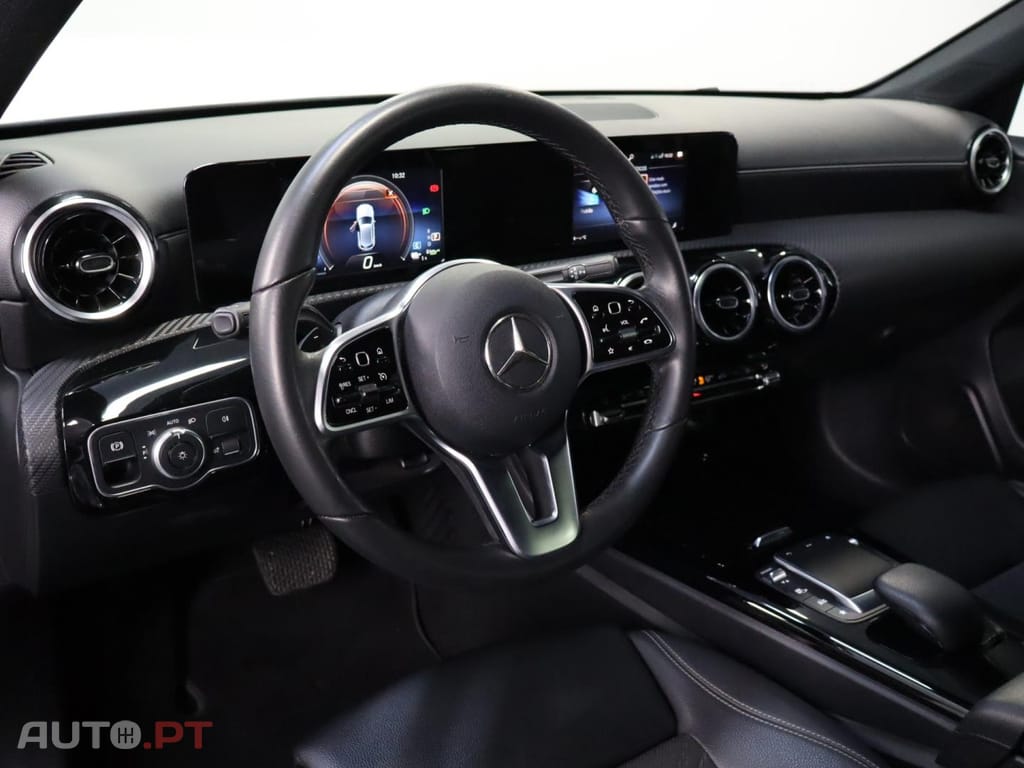 Mercedes-Benz A 250 e Auto Style Plus