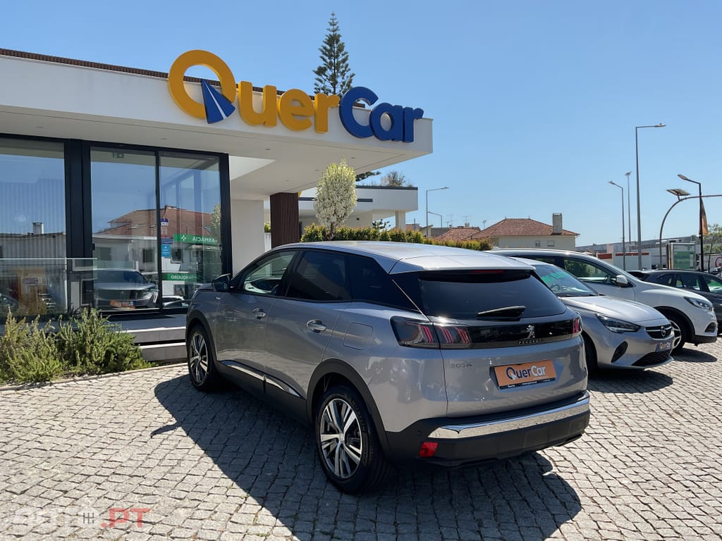 Peugeot 3008 1.6 Hybrid Allure e-EAT8