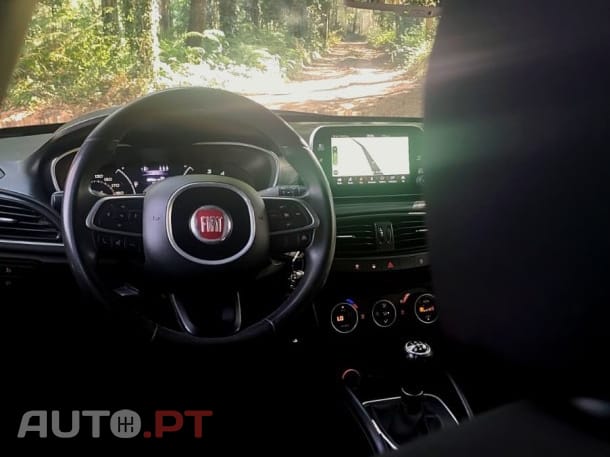 Fiat Tipo 1.3 M-Jet Lounge
