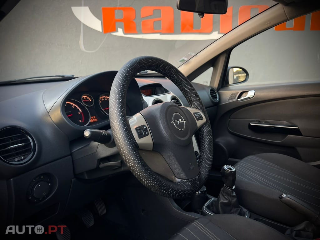 Opel Corsa 1.3 CDTi CMON