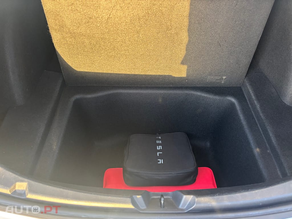 Tesla Model 3 Long Range Tração Integral