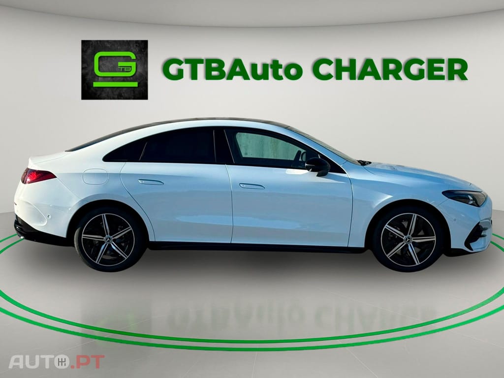 Mercedes-Benz CLA 250 Coupé I.V.A DEDUTIVEL