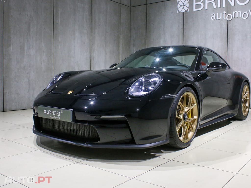 Porsche 992 GT3 Touring Package