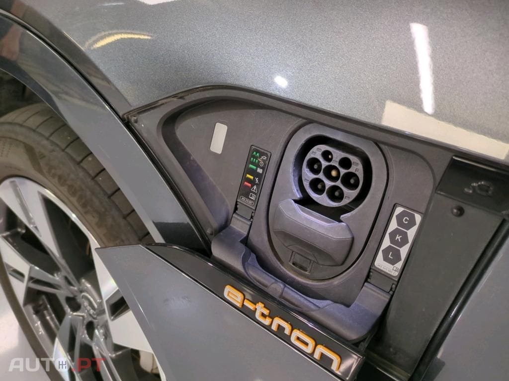Audi E-Tron 55 quattro S line