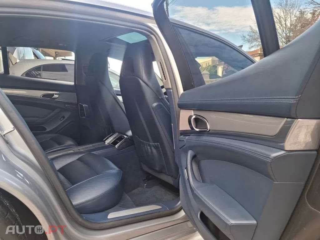 Porsche Panamera  4s Pdk