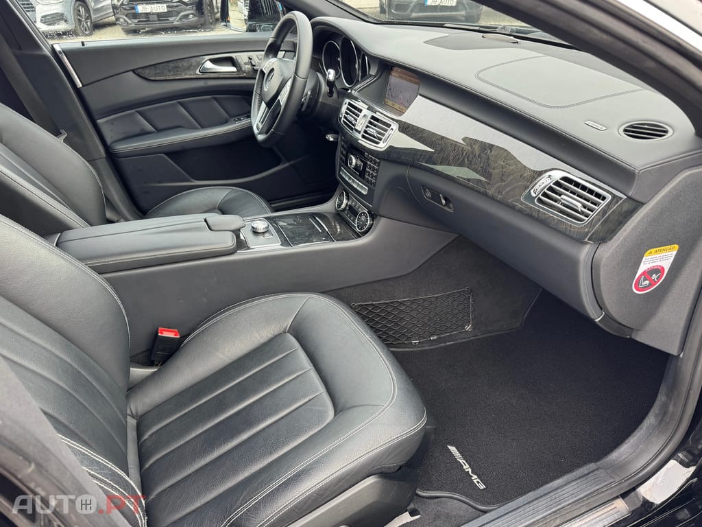 Mercedes-Benz CLS 350 CDi BlueEfficiency