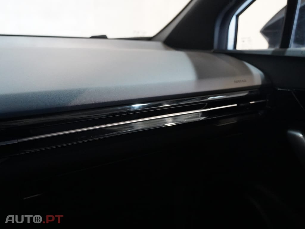 MG MG4 64 kWh Luxury