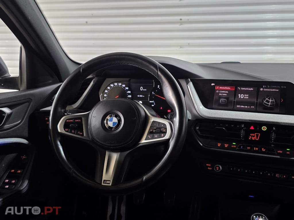 BMW 116 d Pack Desportivo M