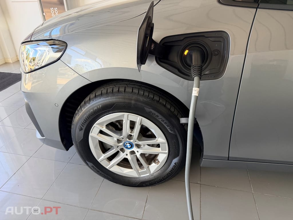 BMW 225 e xDrive Edição Optimized