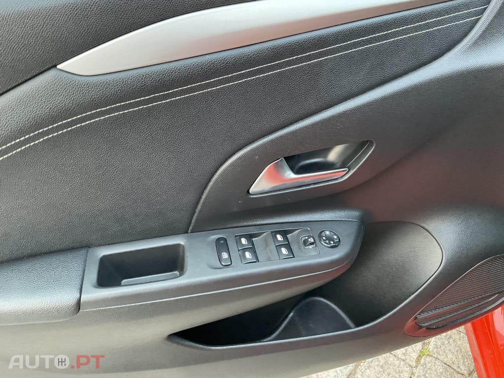 Opel Corsa 1.2 T Business Edition
