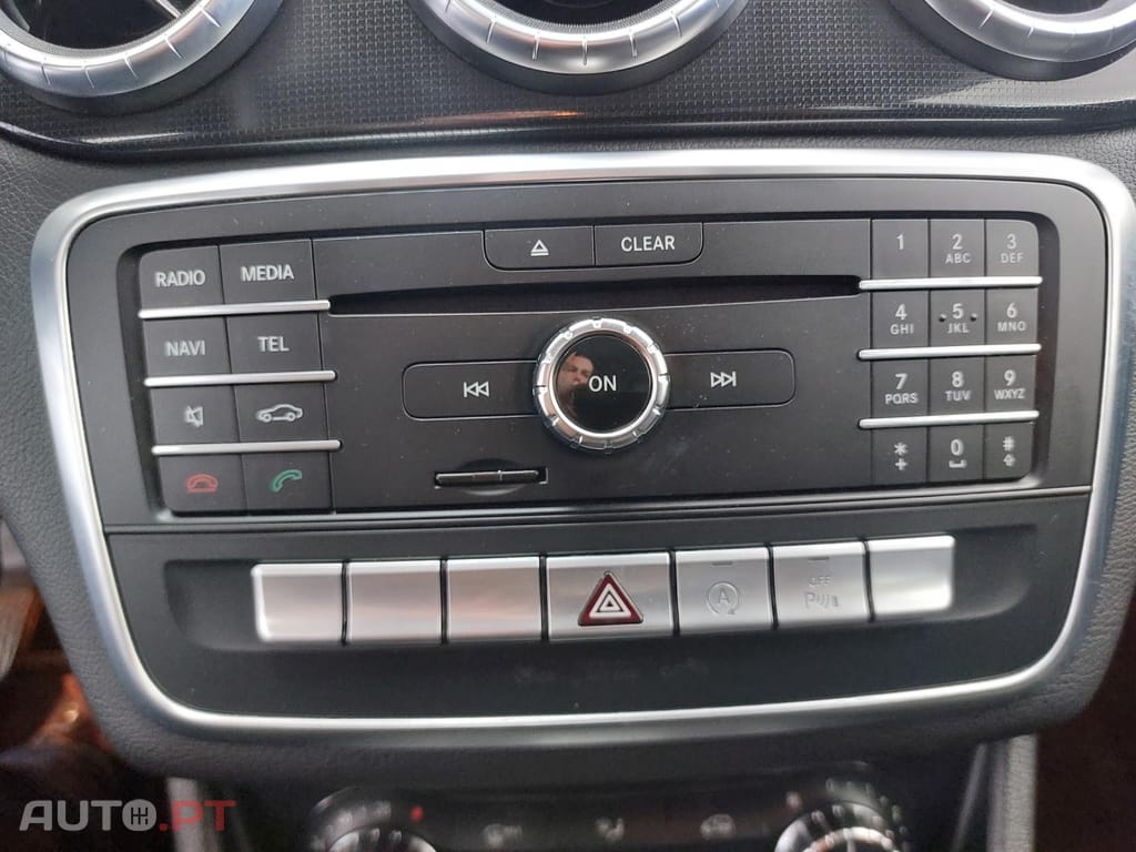 Mercedes-Benz CLA 180 d Shooting Brake