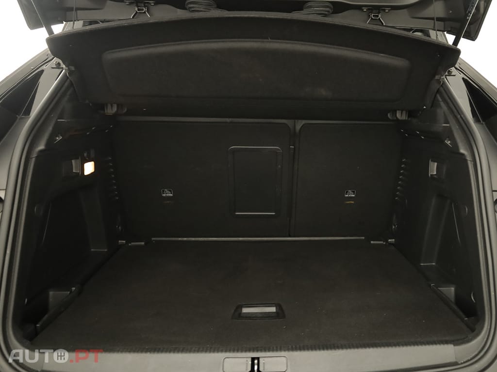 Peugeot 3008 3008 1.2 PureTech GT EAT8