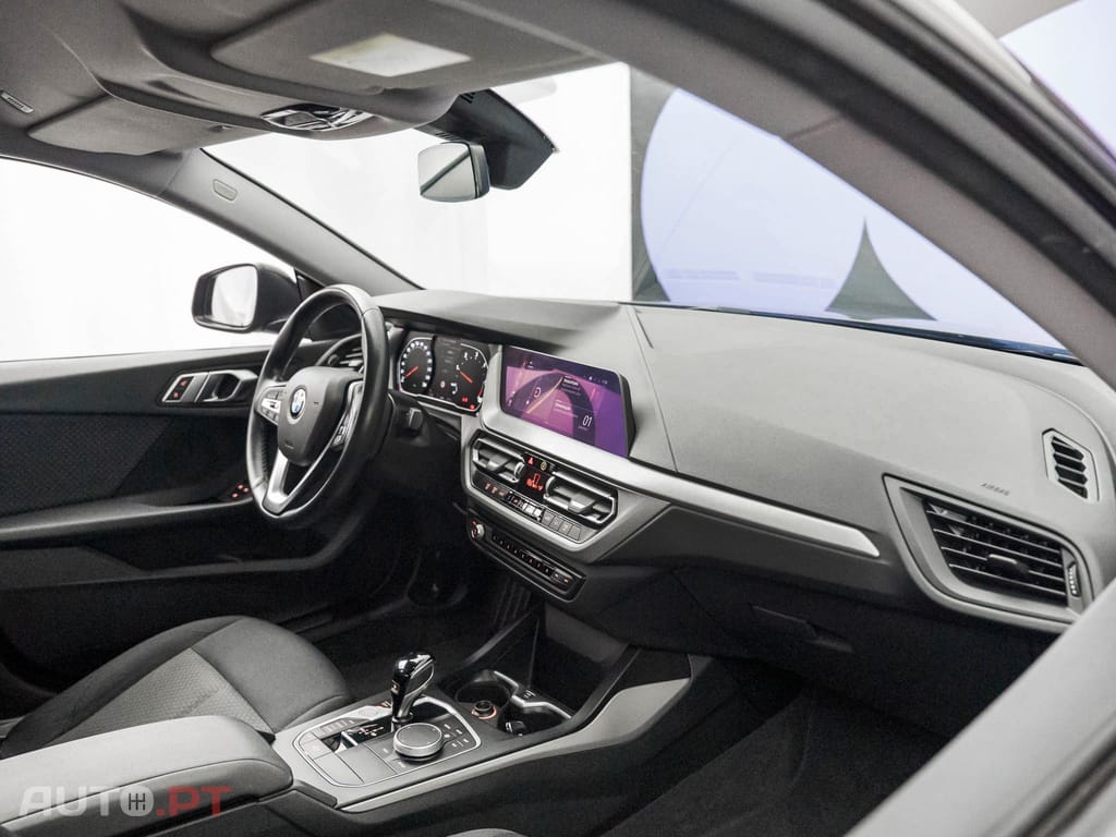 BMW 216 d Advantage