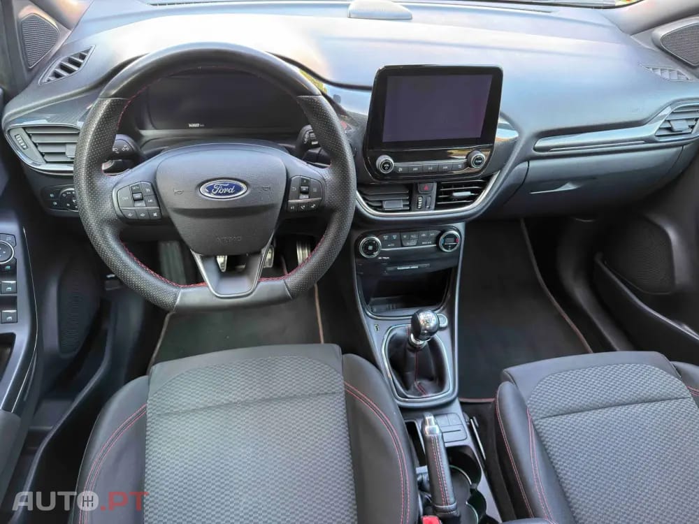 Ford Puma 1.0 EcoBoost MHEV ST-Line