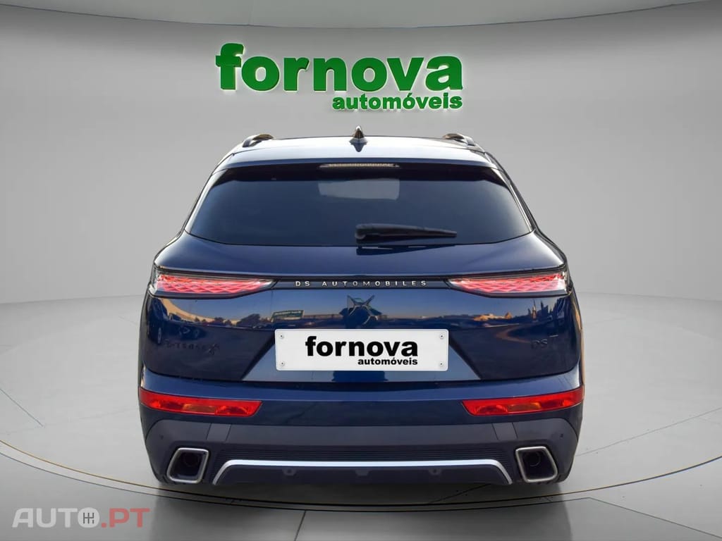 DS DS7 E-Tense Performance Line+