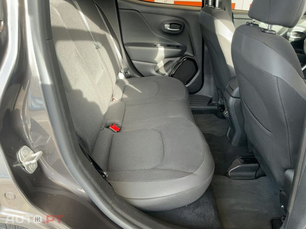 Jeep Renegade 1.3 T-GDi Longitude