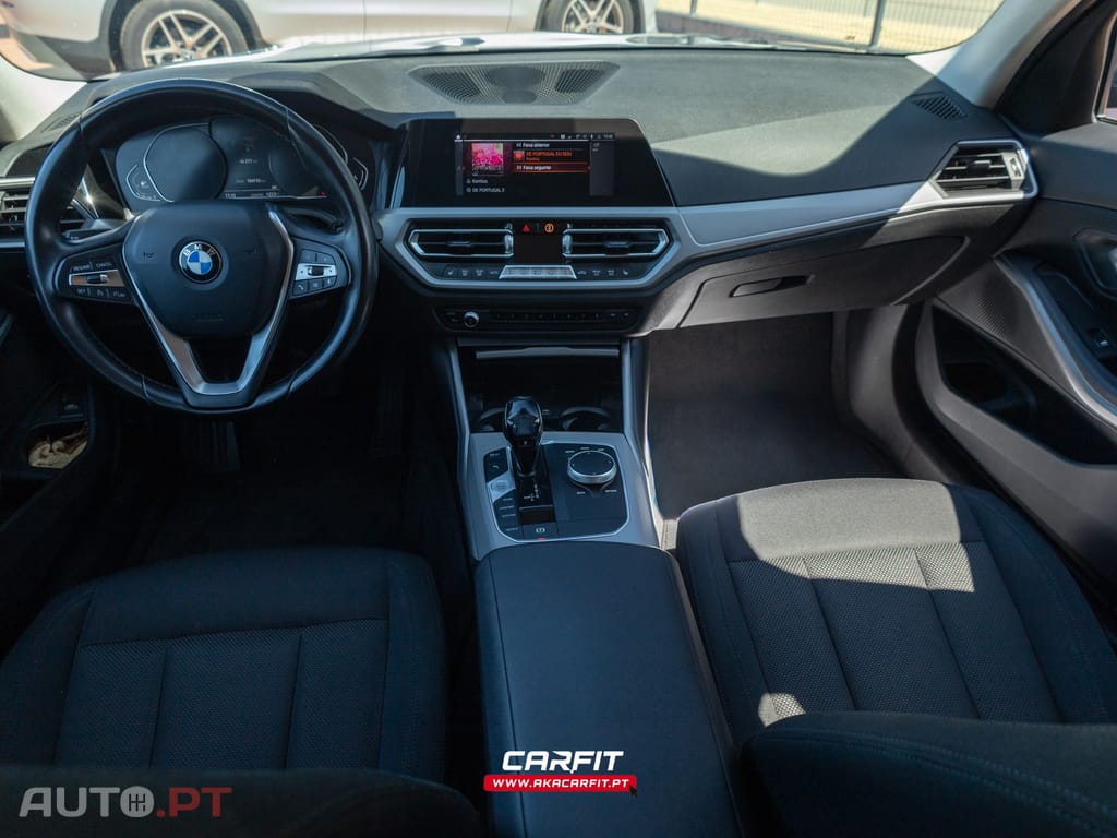BMW 318 d Touring Auto