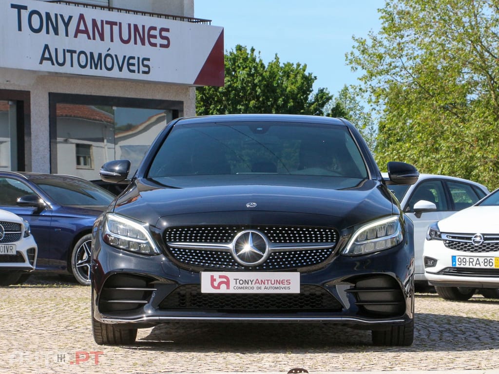 Mercedes-Benz C 200 Outro