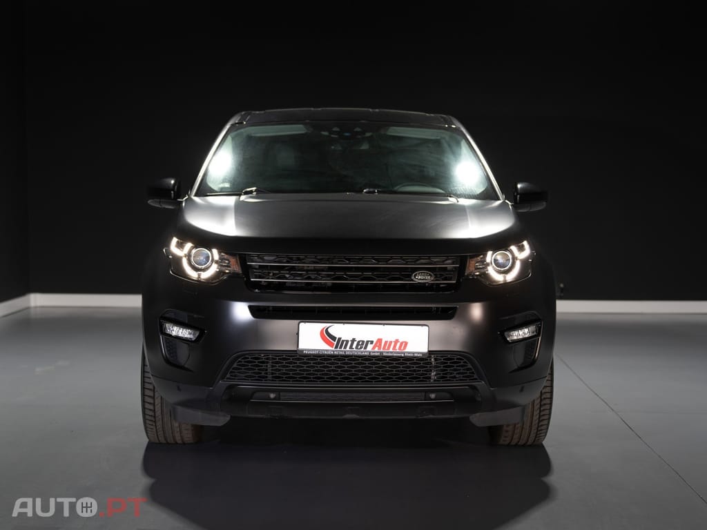 Land Rover Discovery Sport 2.0 D AWD SE