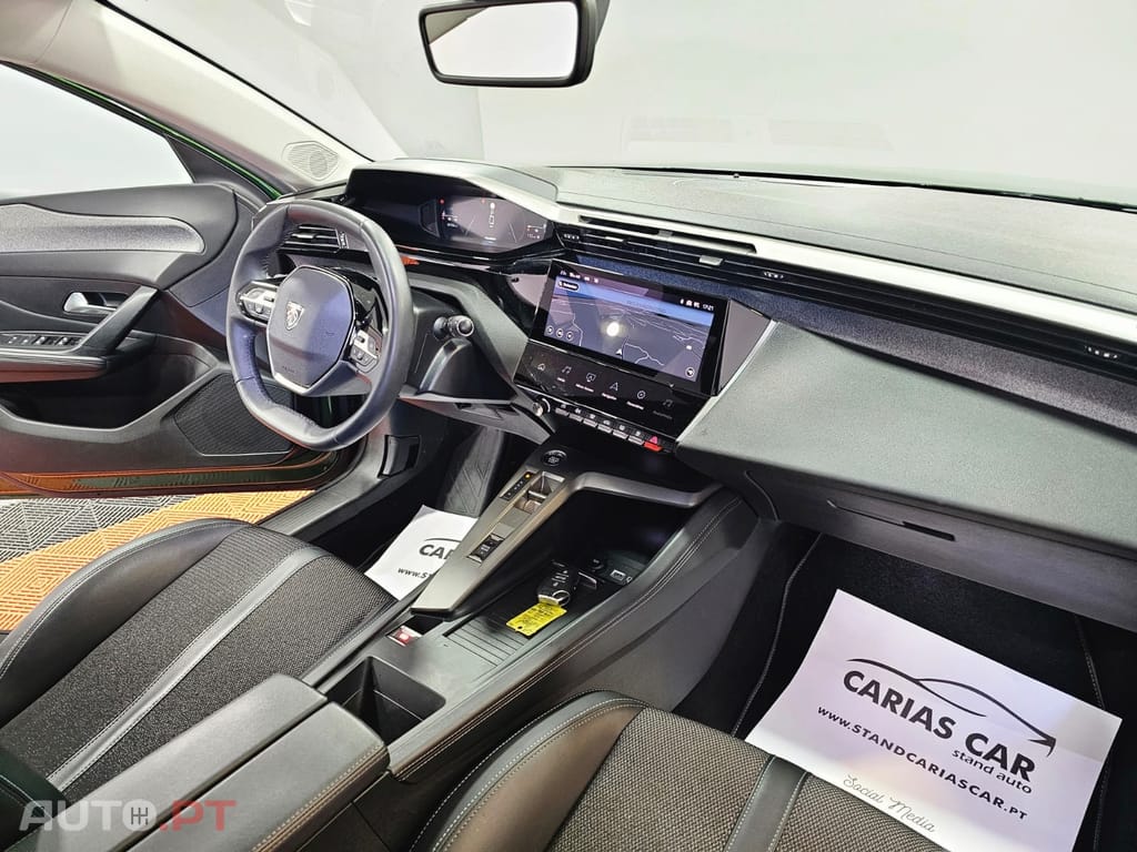 Peugeot 308 1.2 PureTech Allure EAT8