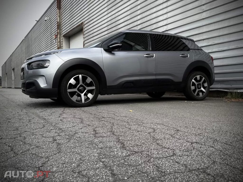 Citroen C4 Cactus PureTech 110 Stop&Start Shine Pack