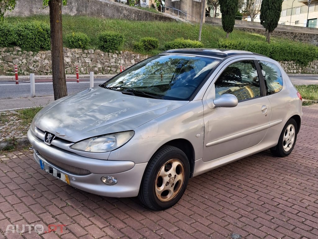 Peugeot 206 XT 1.1i Panorâmico