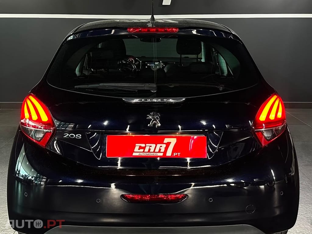 Peugeot 208 1.5 BlueHDi Allure Pack