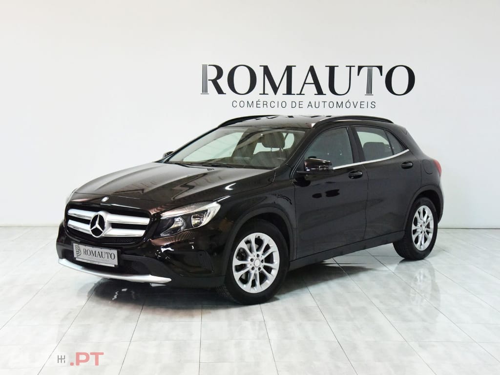 Mercedes-Benz GLA 180 D 7G-DCT URBAN