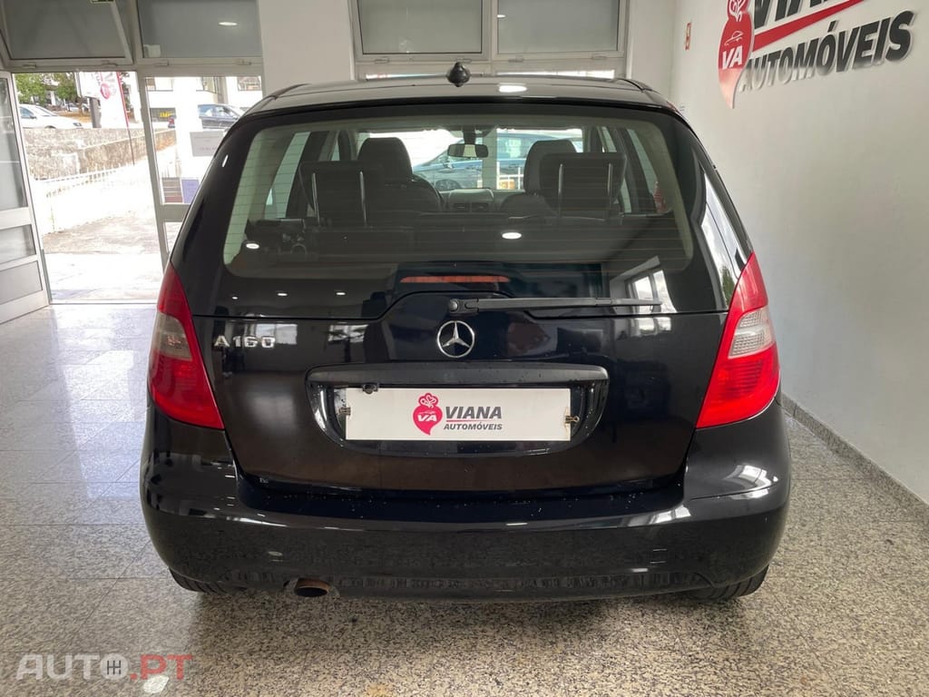 Mercedes-Benz A 160 Elegance BlueEfficiency — fotografia 6