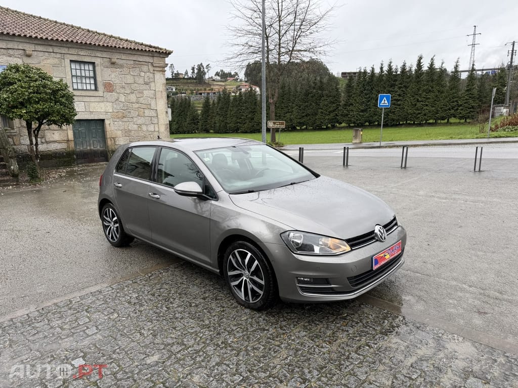 Volkswagen Golf 1.6 TDi Confortline
