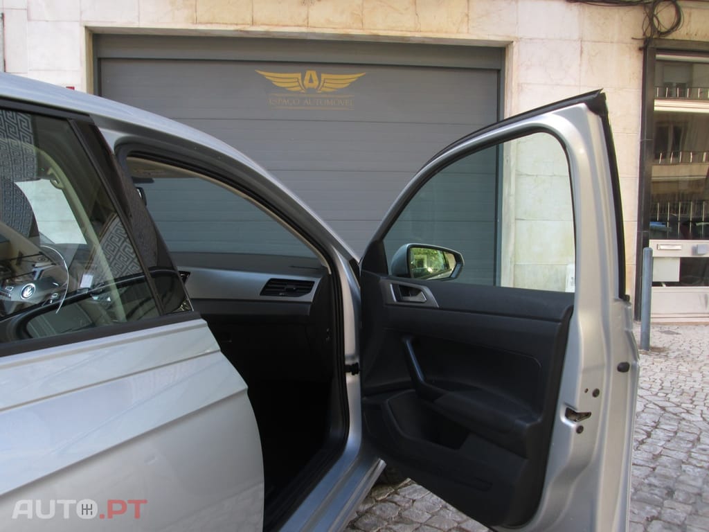 Volkswagen Polo 1.0 TSI Confortline