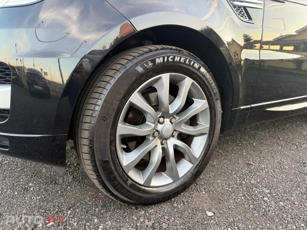 Land Rover Range Rover Sport HSE