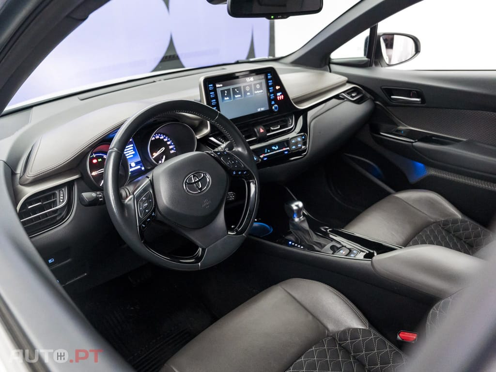 Toyota C-HR 1.8 Hybrid Exclusive