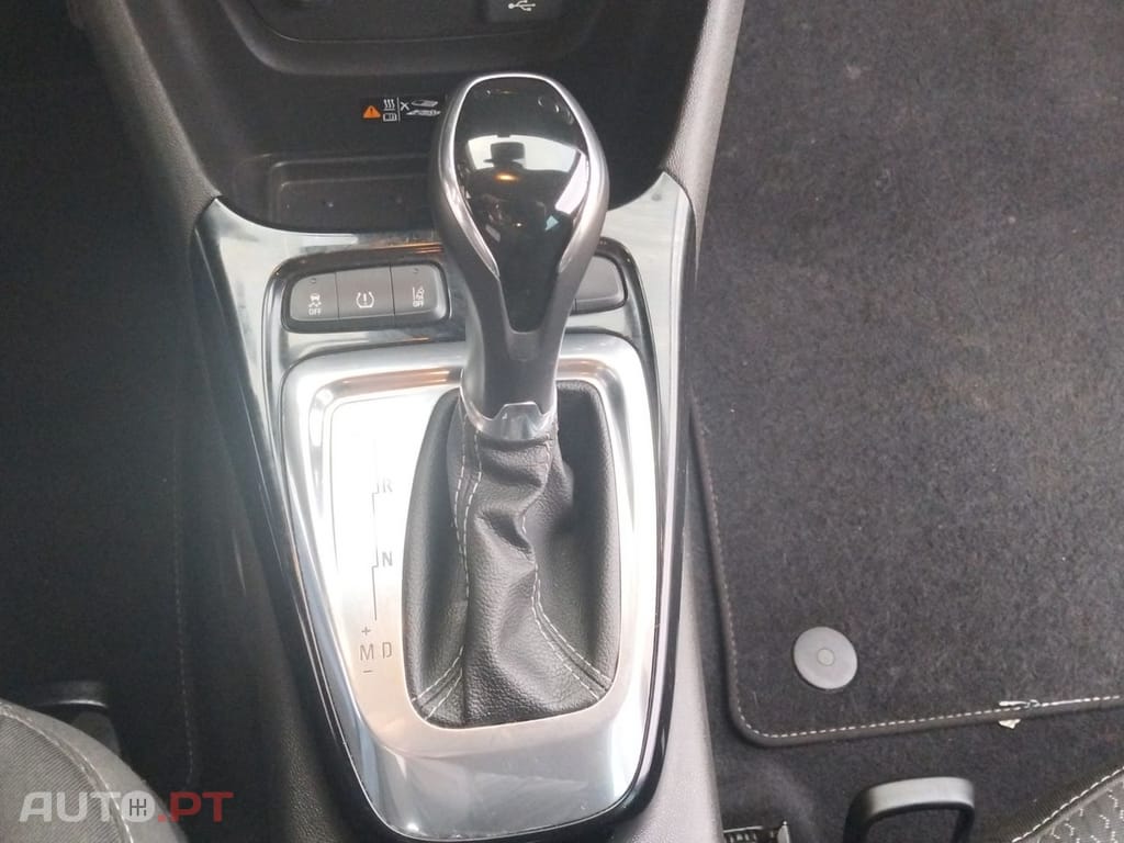 Opel Crossland X 1.2 T Innovation Aut.