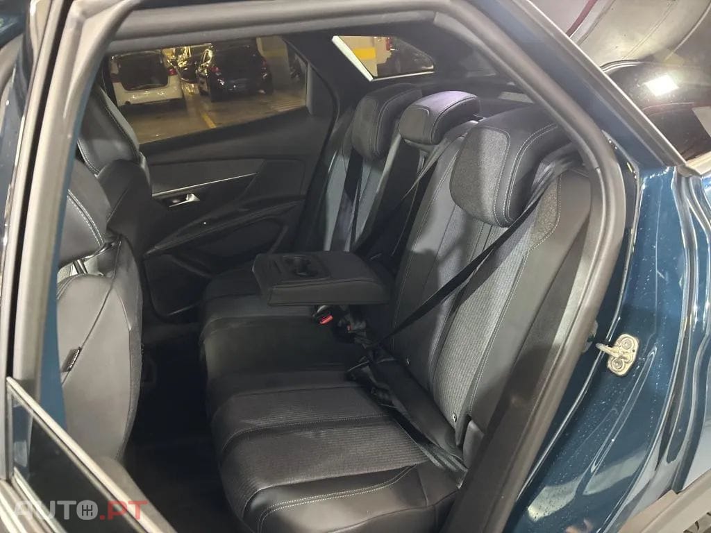 Peugeot 3008 1.5 BlueHDi Allure Pack EAT8