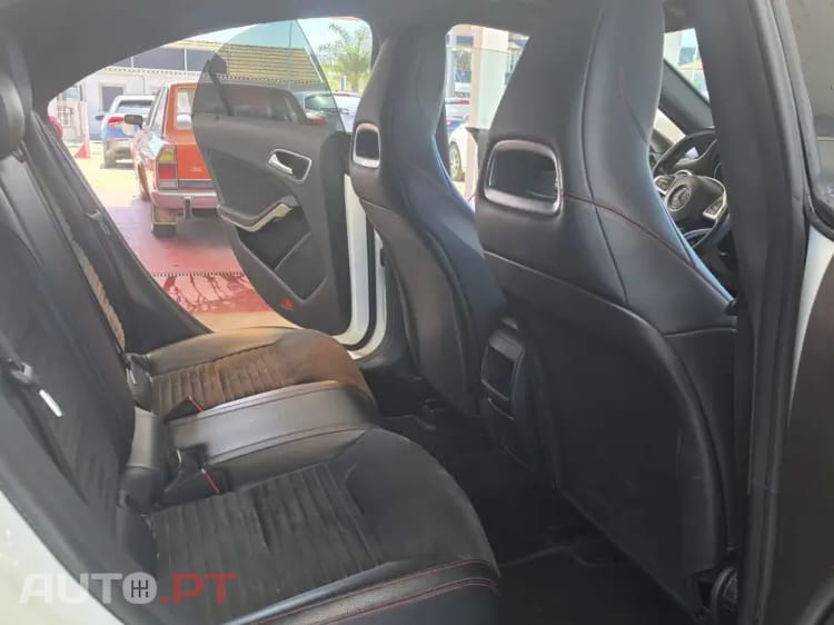 Mercedes-Benz CLA 180 (CDI) d AMG Line