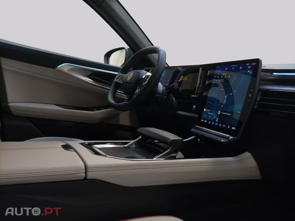 Renault Espace VI E-TECH I.V.A DEDUTIVEL 