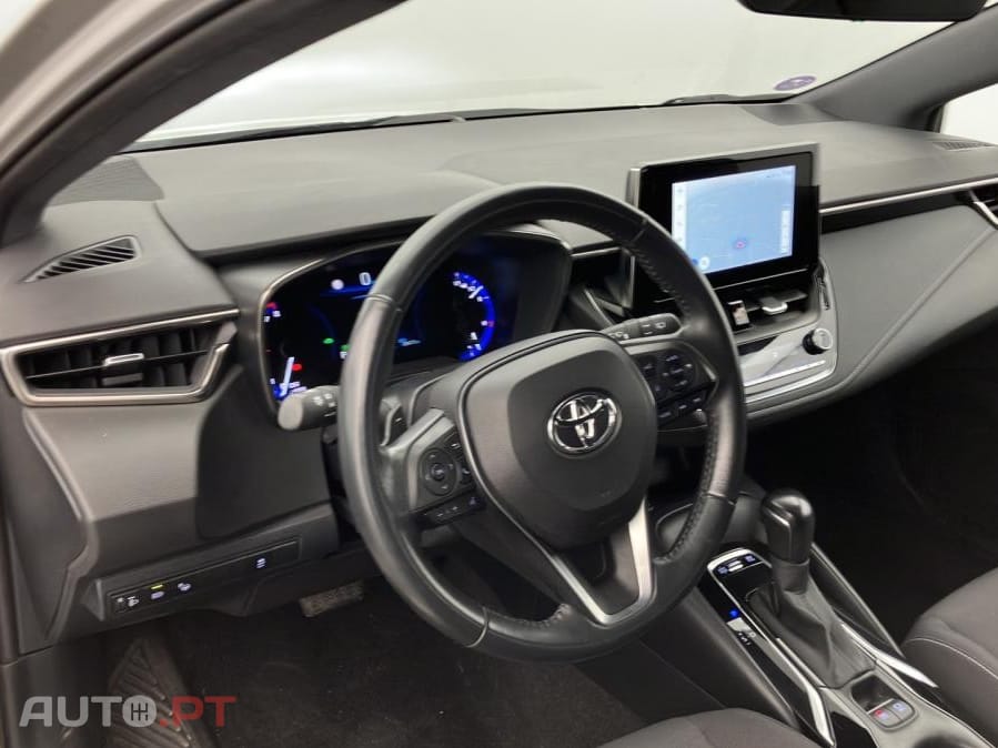 Toyota Corolla Touring Sports 2.0 Hybrid Dynamic Business