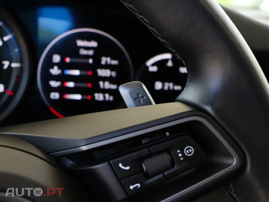 Porsche 911 Carrera PDK