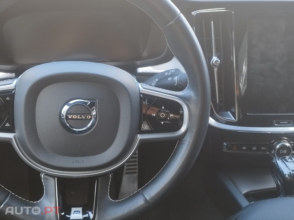 Volvo V60 D4 R design