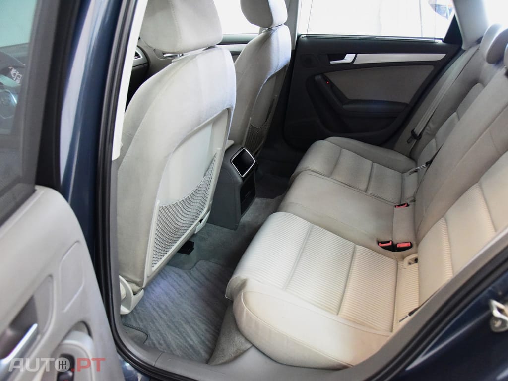Audi A4 Avant 2.0 TDi Business Line Advance Multitronic