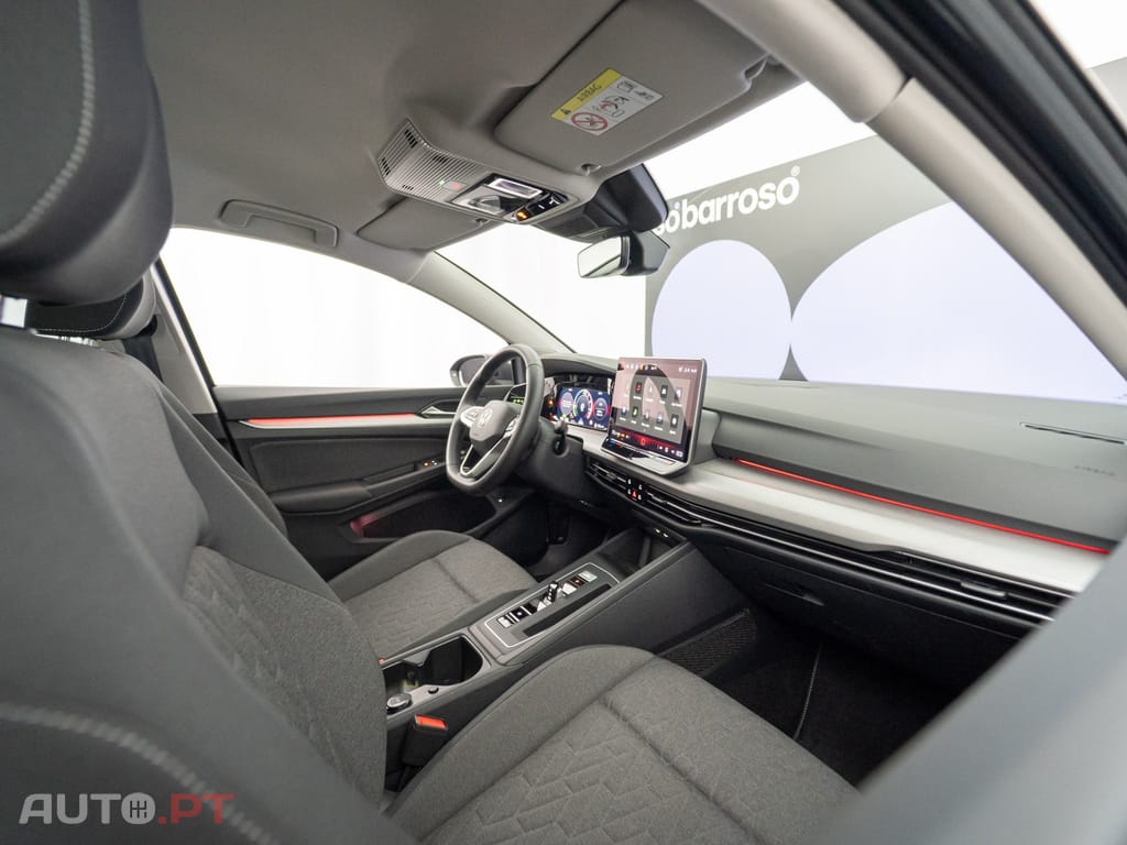 Volkswagen Golf 1.5 TSI e-Hybrid Life DSG