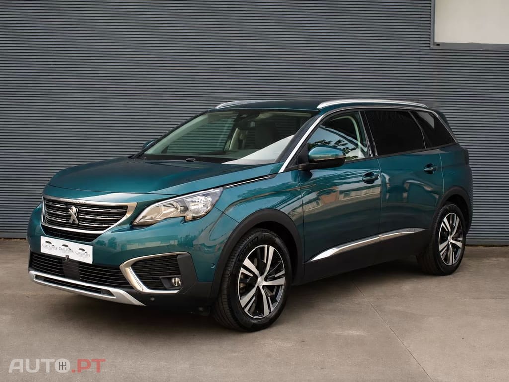 Peugeot 5008 1.6 BlueHDi Allure J17 — fotografia 3